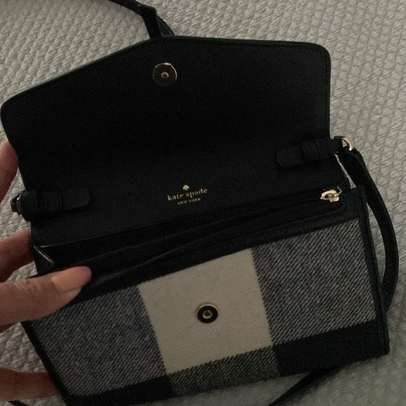 Kate Spade Marti Festive black and white plaid pattern with detachable strap. - Picture 3 of 3
